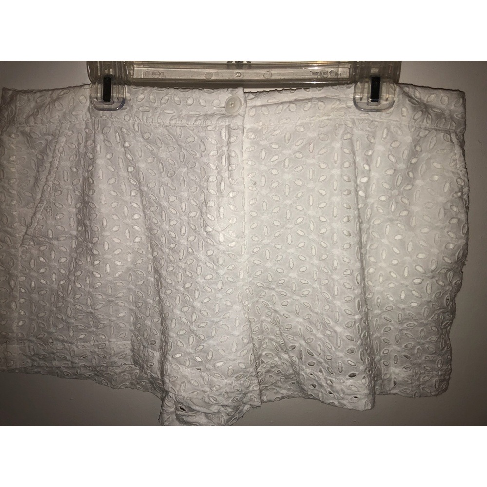 100% Cotton White Shorts LC Lauren Conrad